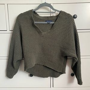 American Eagle Cropped Sweater
